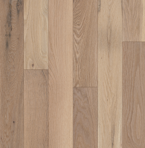 4 DUNDEE OAK INVITING WARMTH